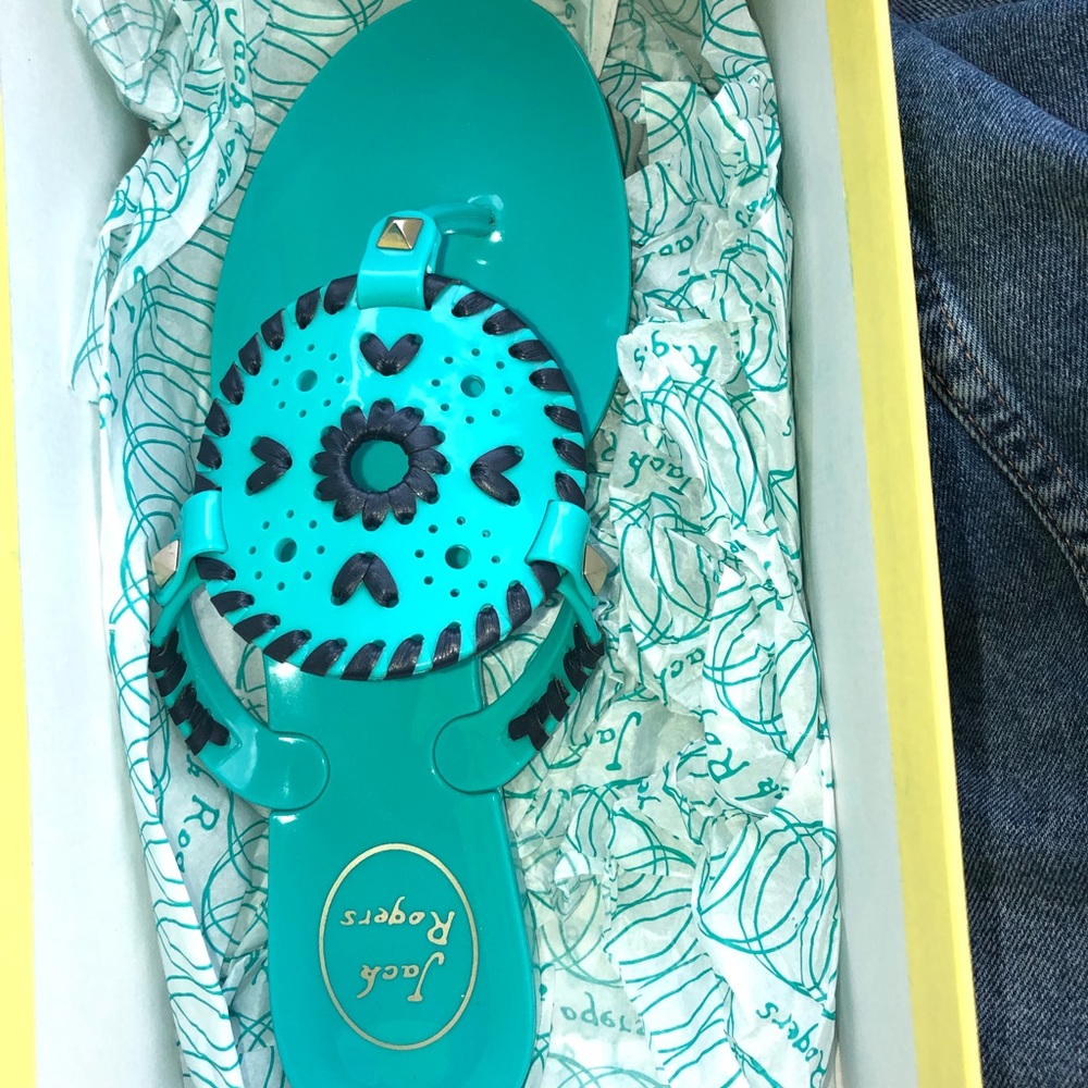 JACK ROGER JELLY FLIP FLOPS! WORN ONCE